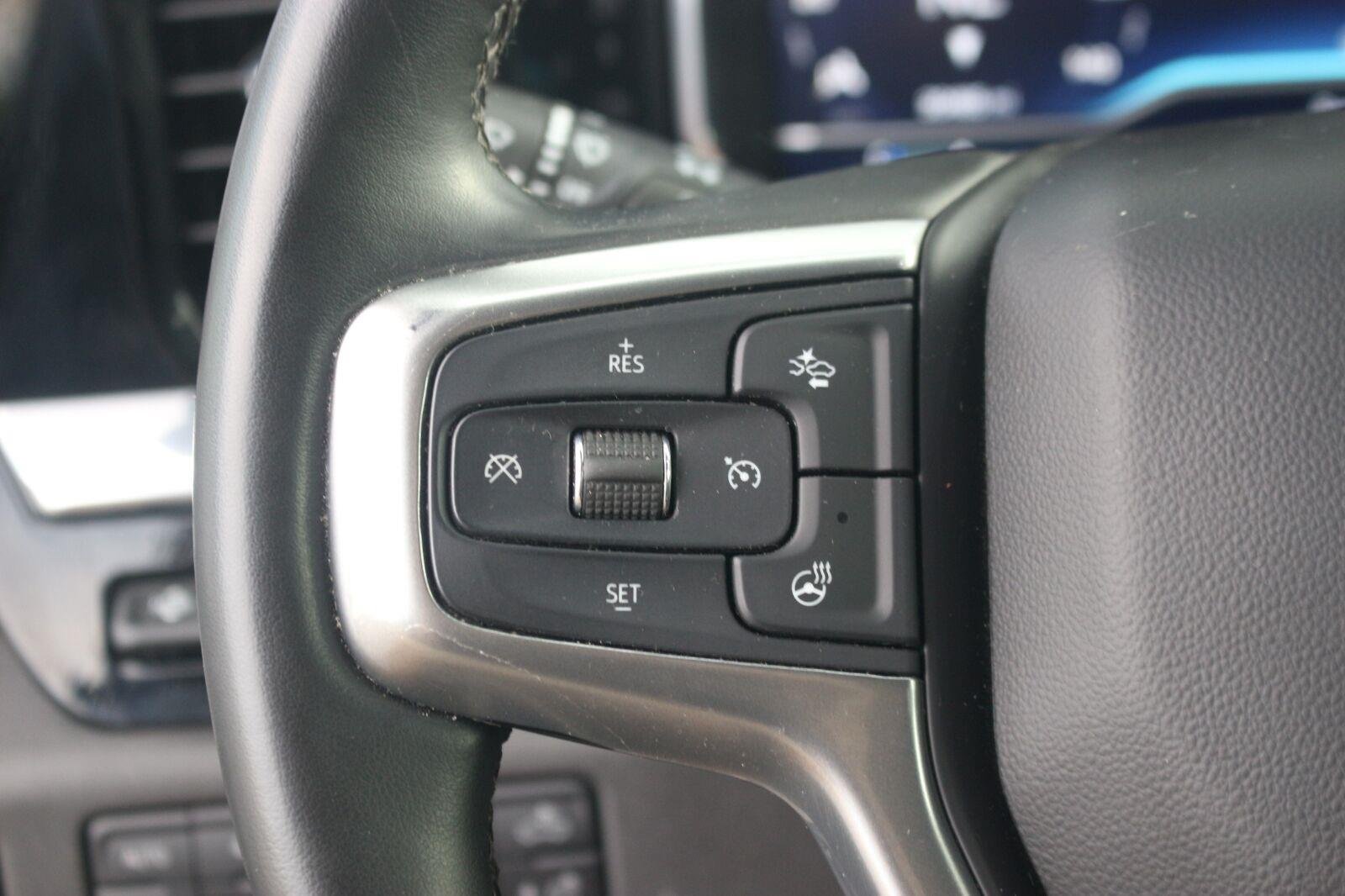 Used 2024 Chevrolet Silverado 2500 LTZ w/ LTZ Convenience Package AWD/4WD image 23