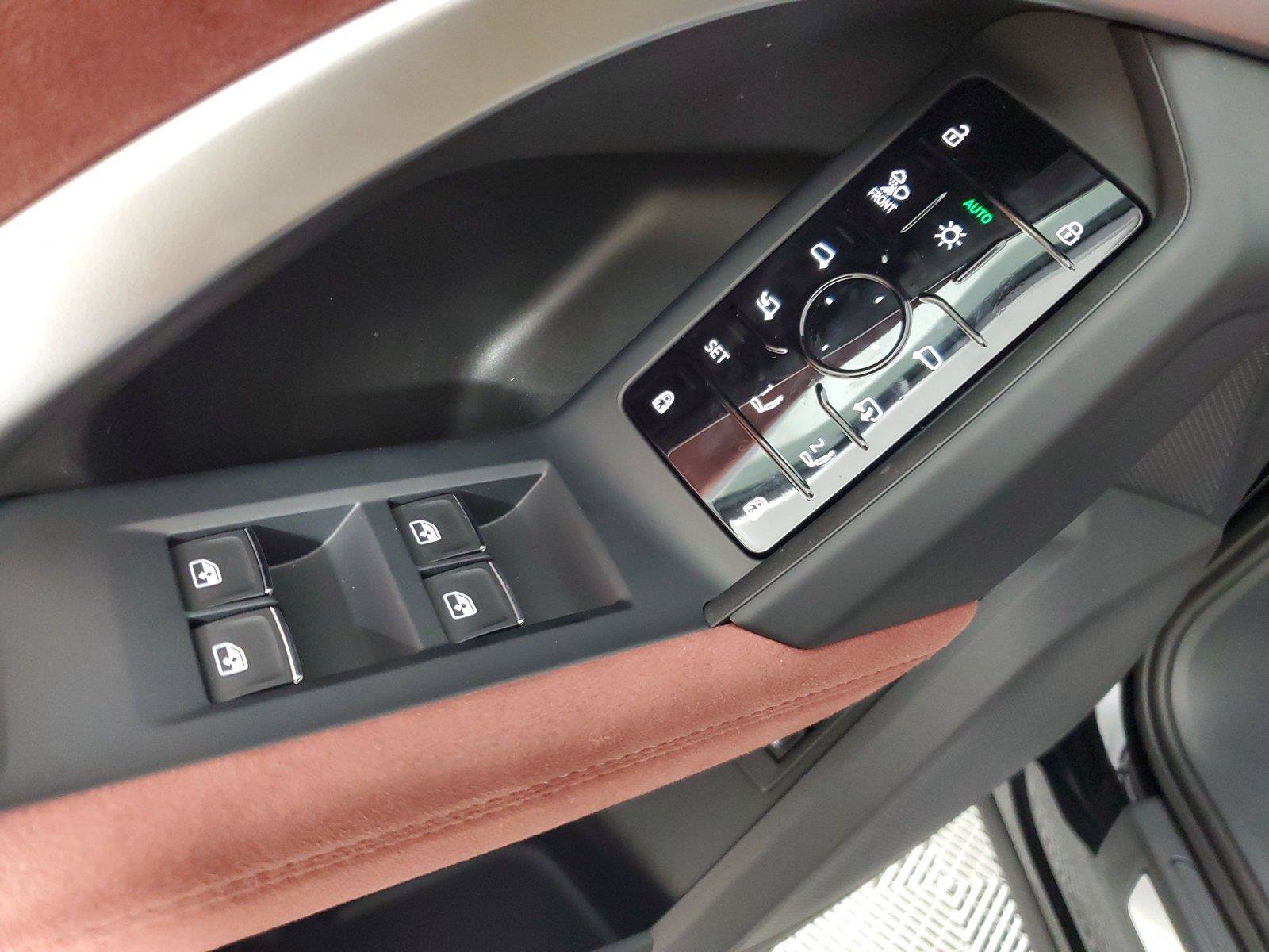New 2026 Audi SQ5 Premium Plus AWD/4WD image 19