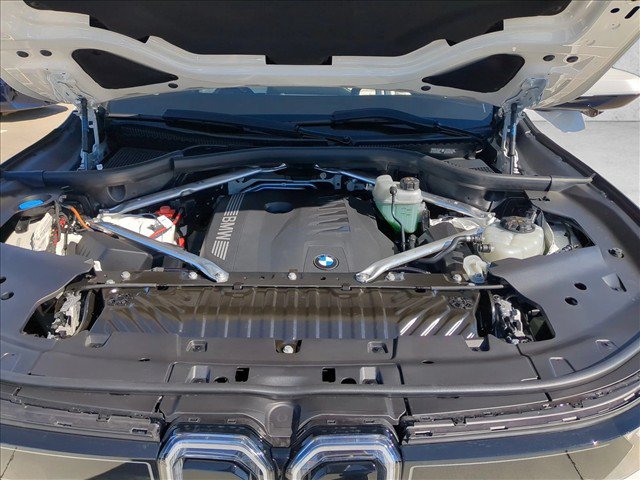New 2027 BMW X5 xDrive50e w/ Luxury Package AWD/4WD image 17