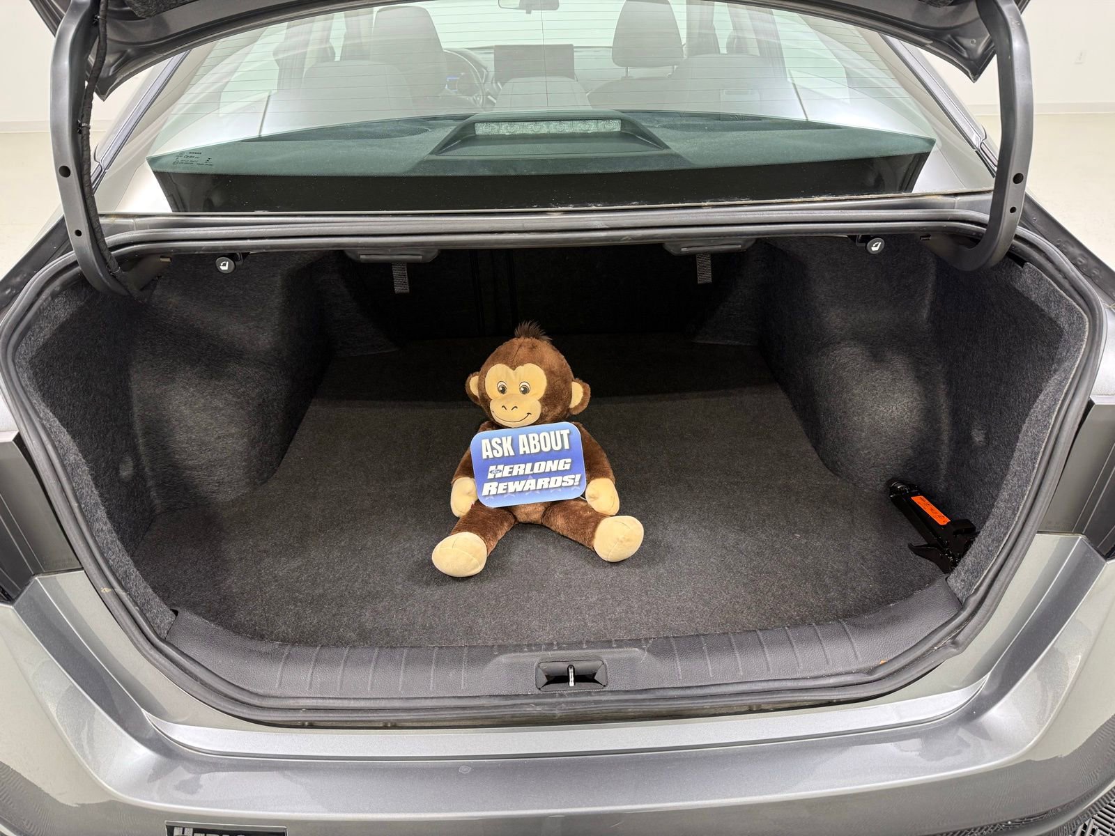 Used 2024 Nissan Altima 2.5 SV w/ SV Premium Package image 9