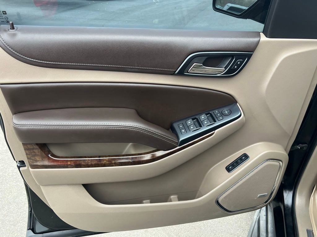 Used 2015 Chevrolet Tahoe LT image 16