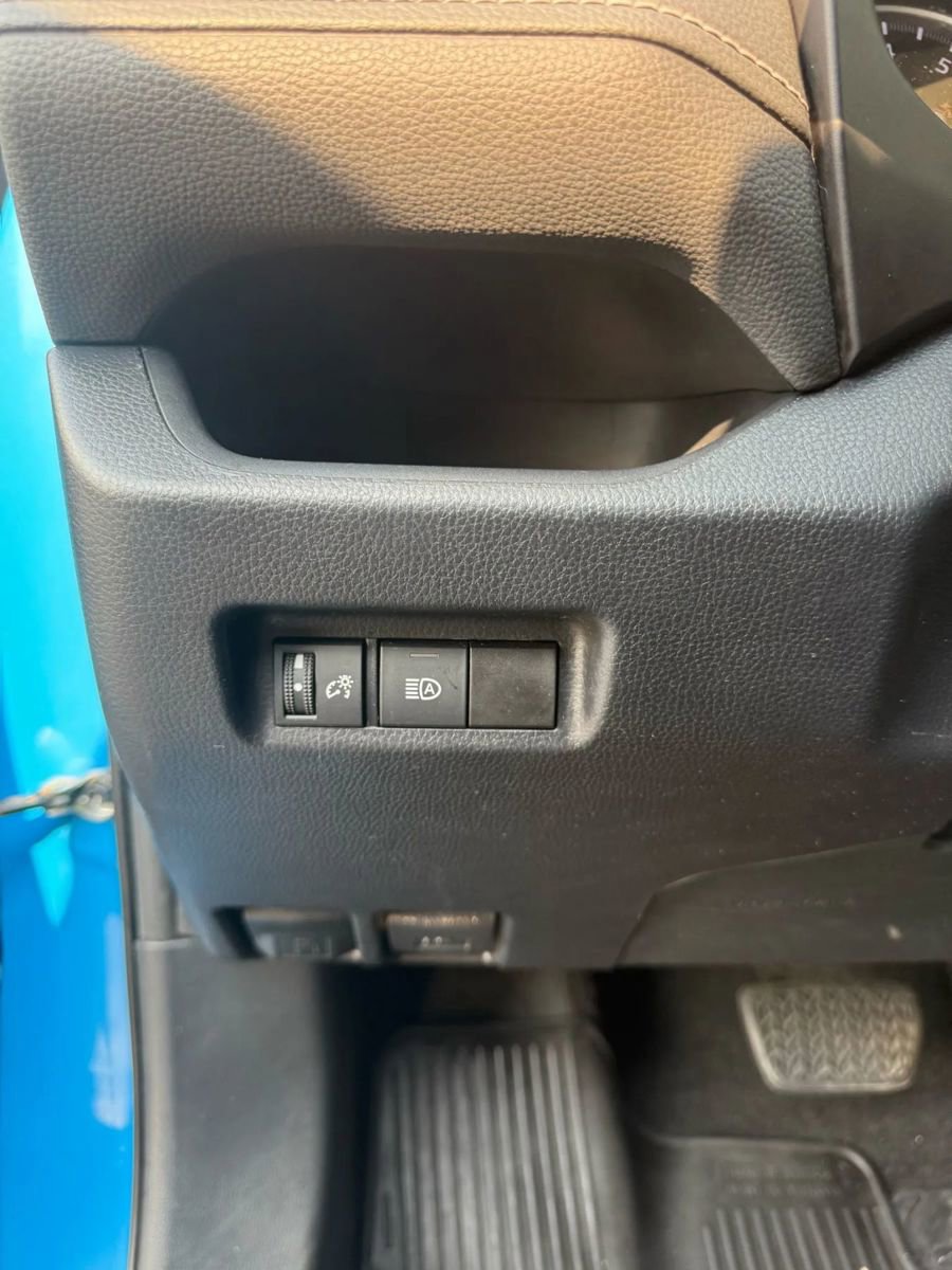 Used 2019 Toyota RAV4 LE w/ All Weather Liner Package image 15