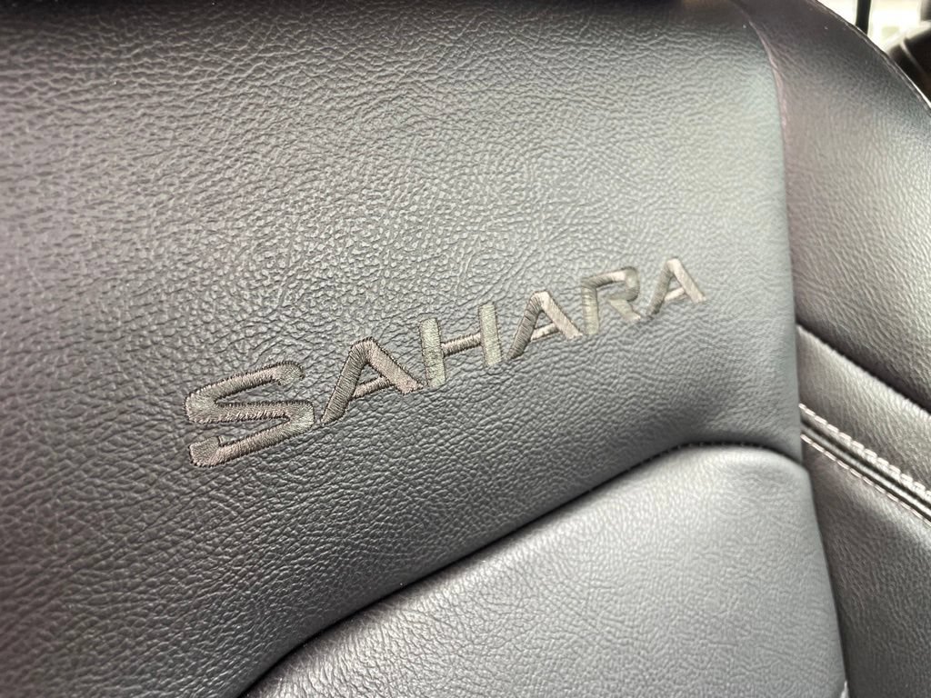 Used 2020 Jeep Wrangler Unlimited Sahara AWD/4WD image 34