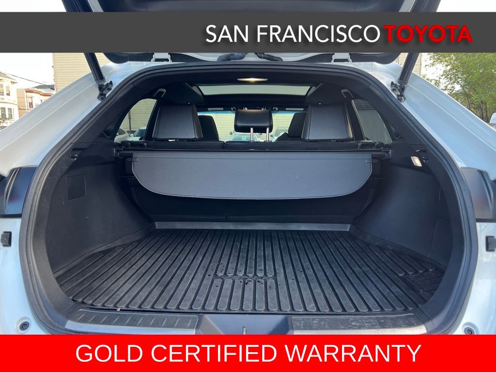 Certified 2023 Toyota Venza Nightshade image 43