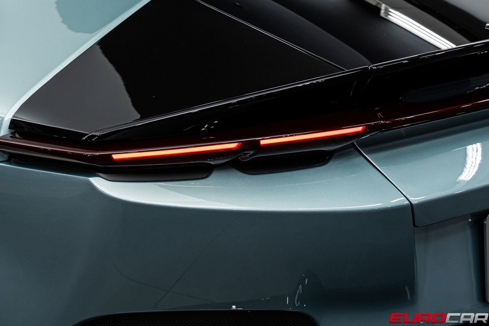 Used 2025 Ferrari 12Cilindri image 20