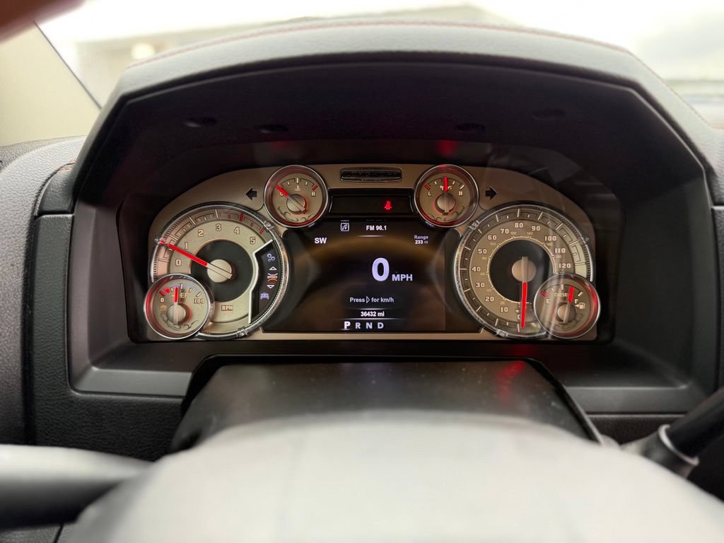 Used 2017 RAM 3500 Laramie Longhorn AWD/4WD image 10