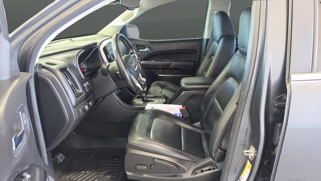 Used 2017 GMC Canyon SLT w/ Driver Alert Package AWD/4WD image 9
