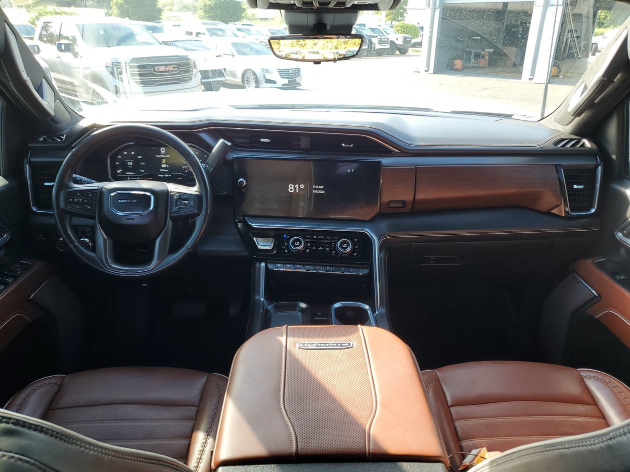 Used 2024 GMC Sierra 2500 Denali Ultimate AWD/4WD image 12