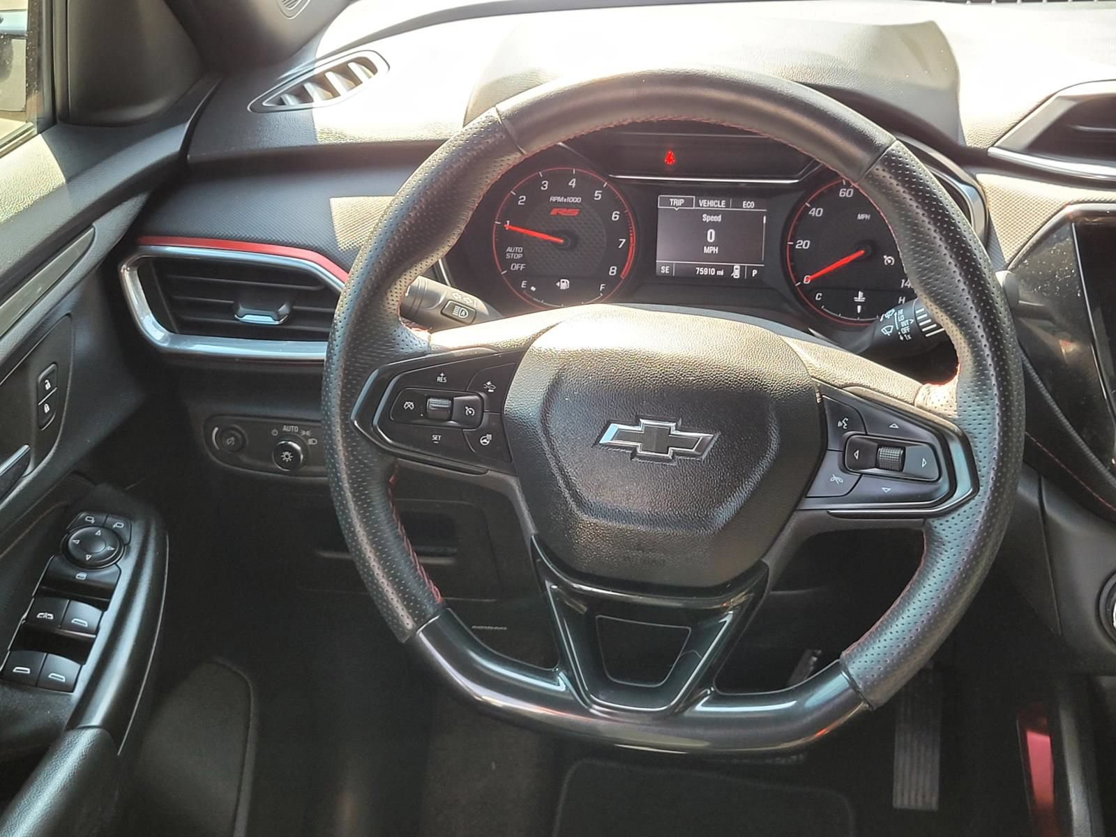 Used 2023 Chevrolet TrailBlazer RS w/ Convenience Package FWD image 17