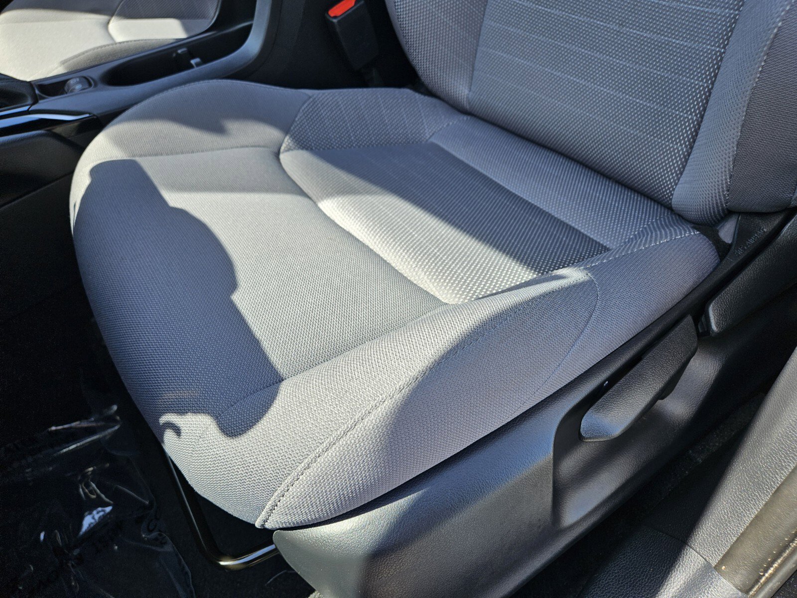 Used 2024 Toyota Corolla Cross S AWD/4WD image 8