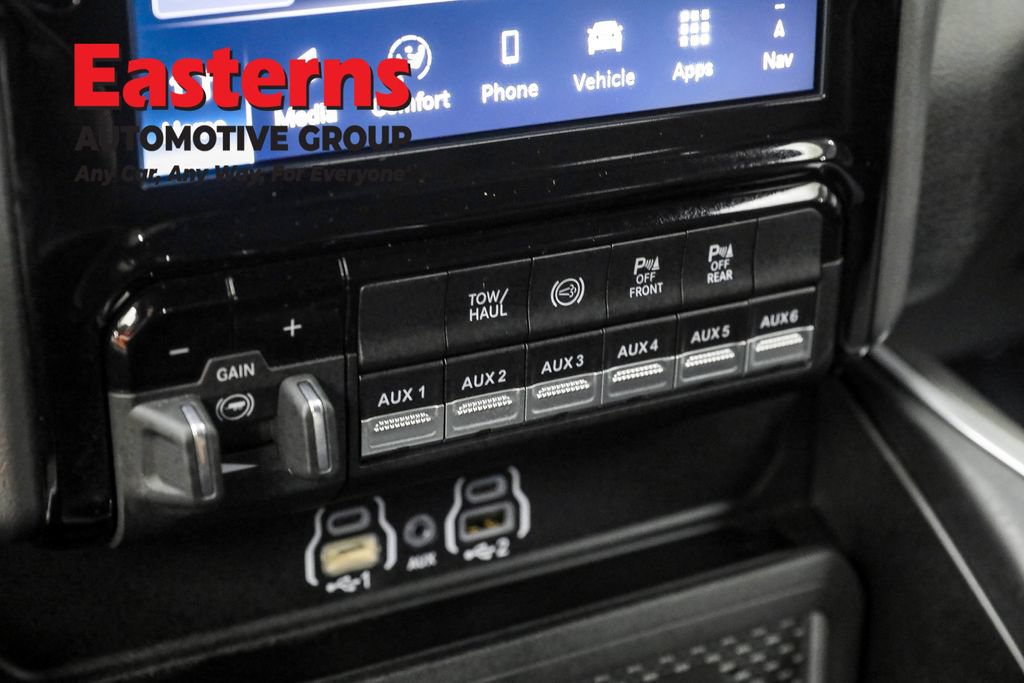 Used 2025 RAM 2500 Big Horn RWD image 21