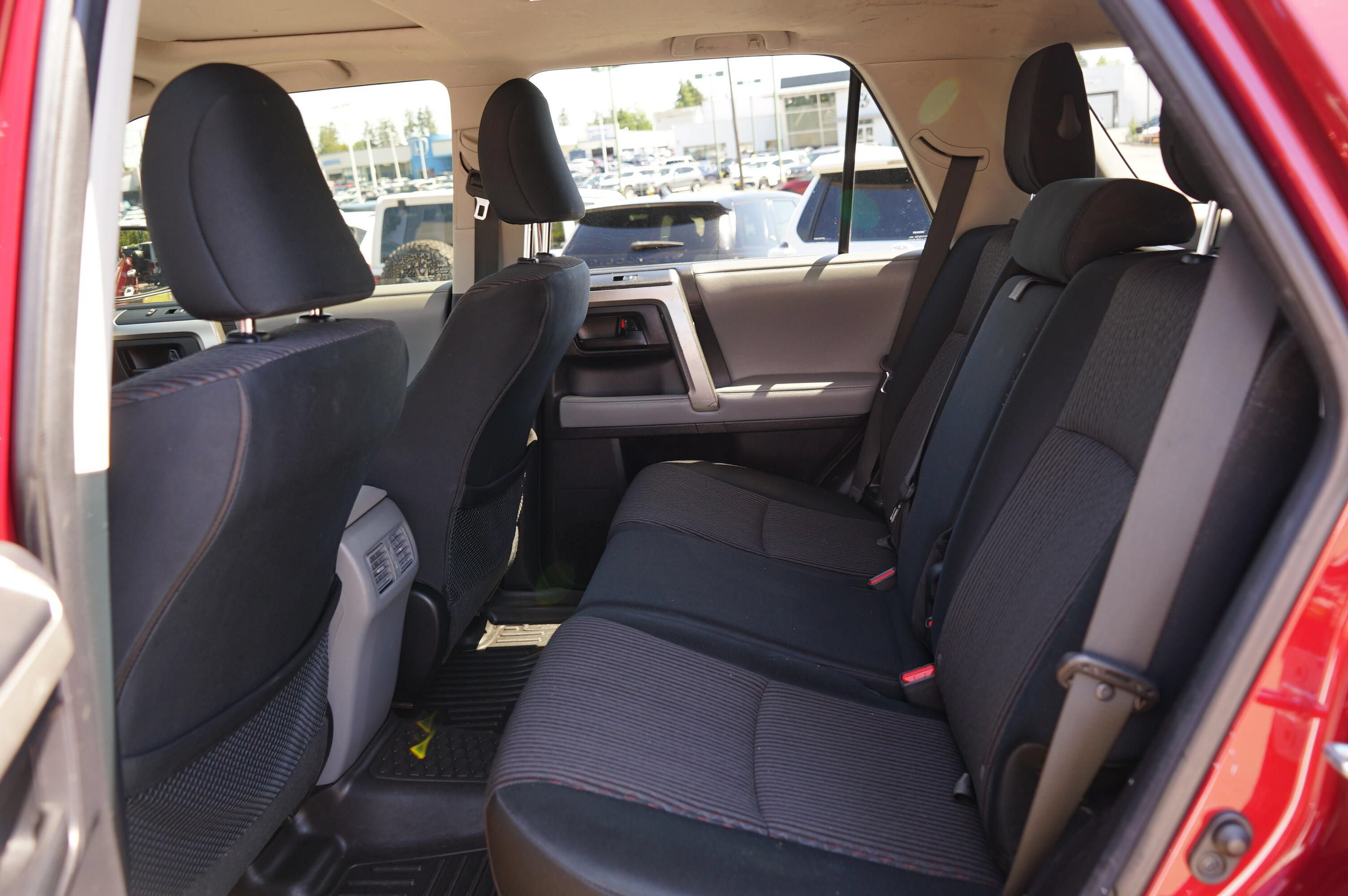 Used 2012 Toyota 4Runner SR5 w/ Convenience Pkg AWD/4WD image 17