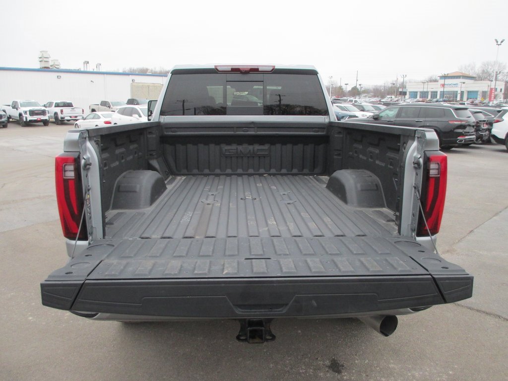Certified 2025 GMC Sierra 3500 Denali Ultimate image 7