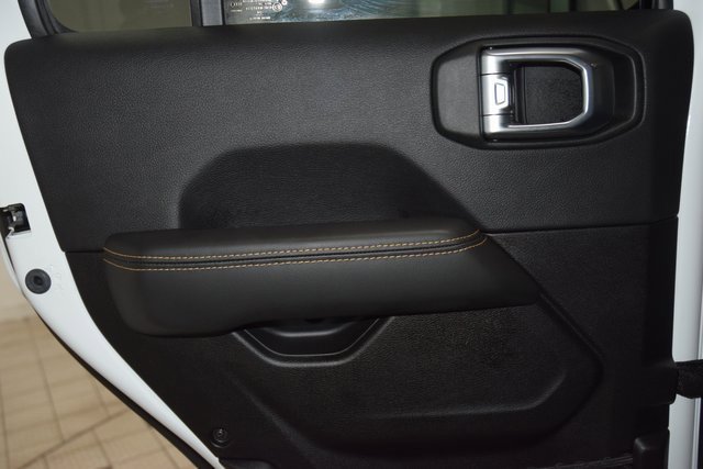 Used 2024 Jeep Wrangler Sahara w/ Safety Group image 44