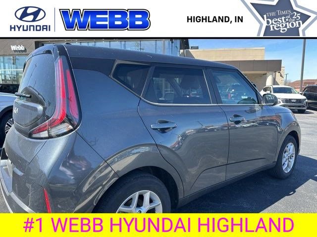 Used 2024 Kia Soul LX w/ Option Group 015 FWD image 23