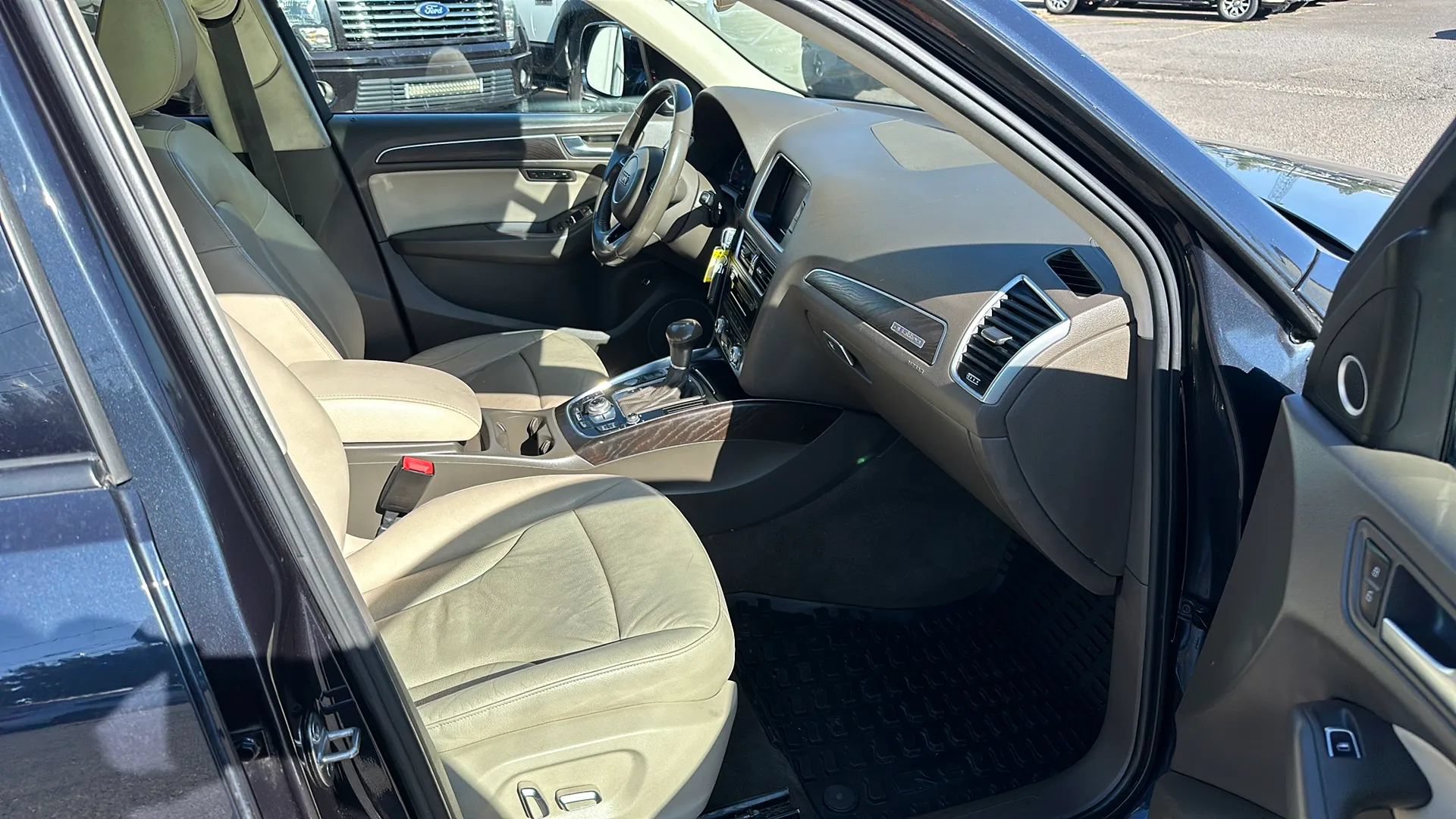 Used 2016 Audi Q5 3.0T Premium Plus w/ Technology Package AWD/4WD image 14