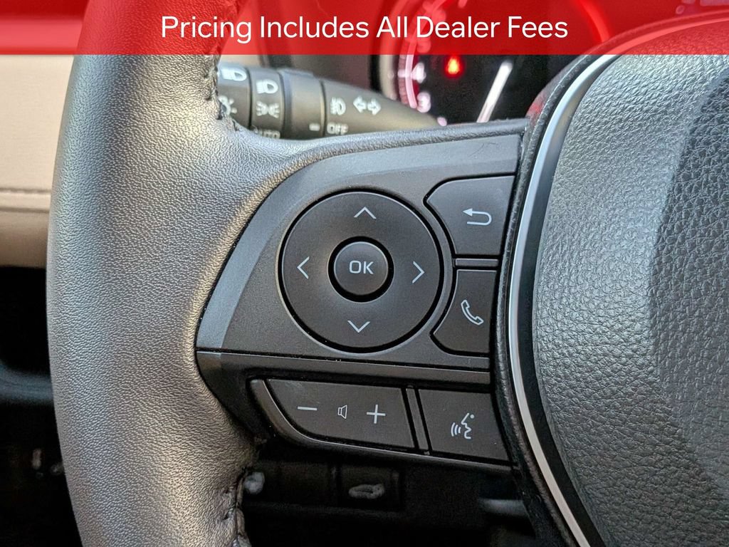 Used 2023 Toyota RAV4 XLE Premium FWD image 27