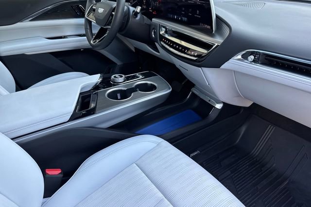 Certified 2024 Cadillac Lyriq Luxury w/ LPO, Floor Liner Package AWD/4WD image 16