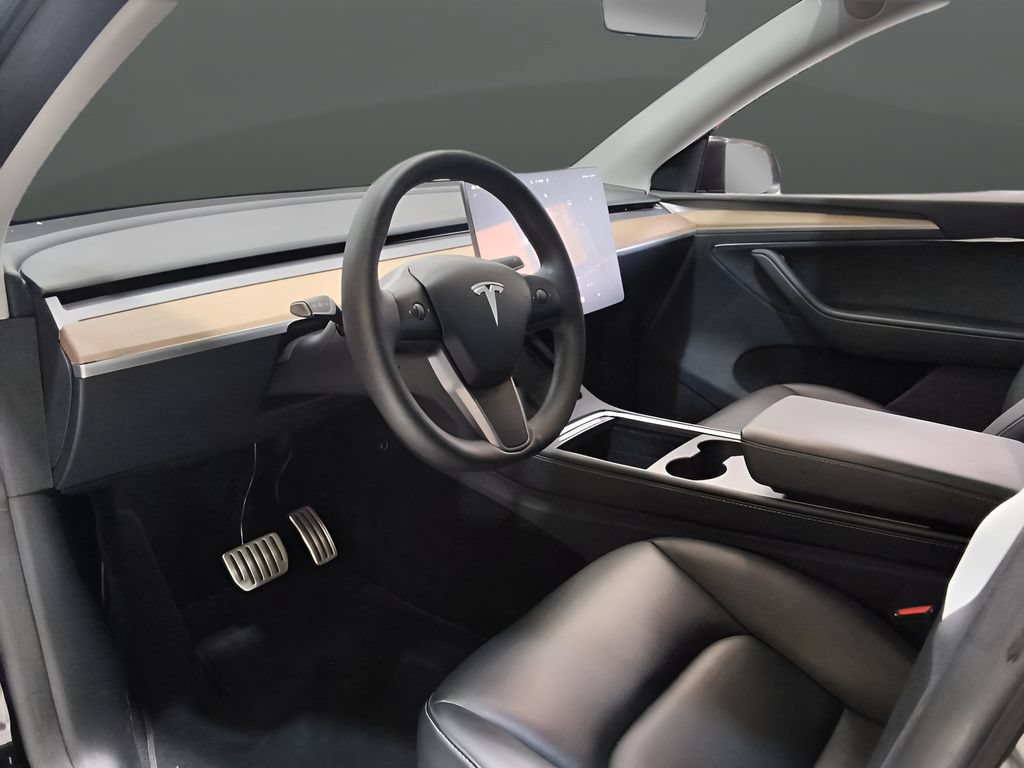 Used 2025 Tesla Model Y Performance AWD/4WD image 14