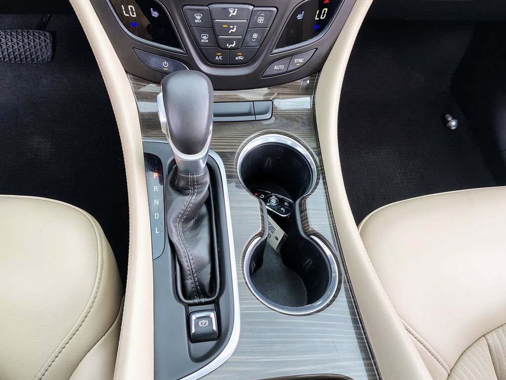 Used 2020 Buick Envision Preferred FWD image 24