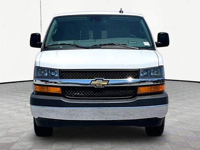 New 2025 Chevrolet Express 2500 w/ Enhanced Convenience Package RWD image 2