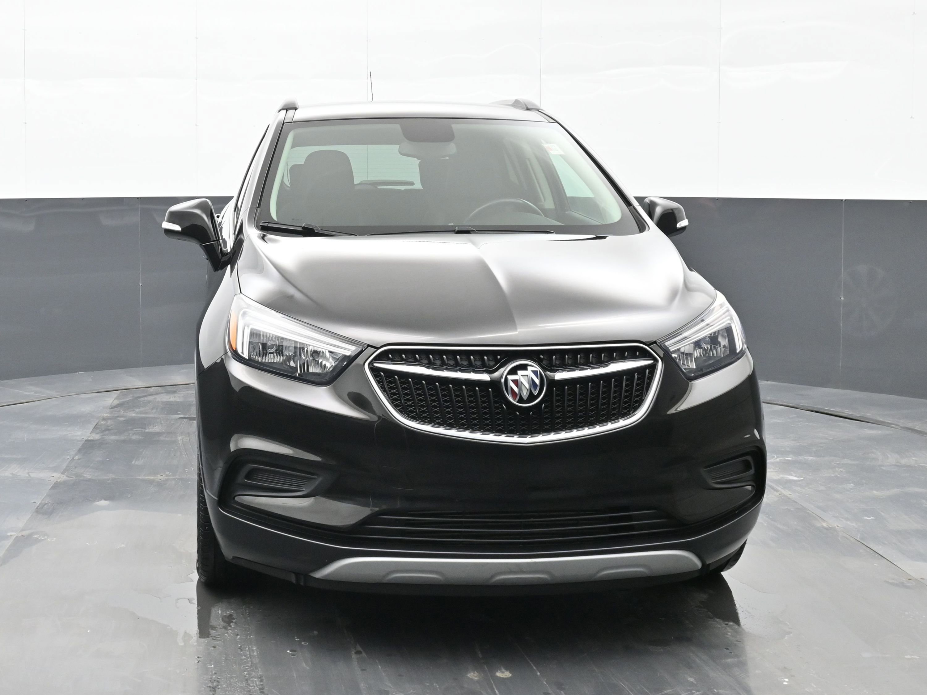 Used 2019 Buick Encore Preferred image 3