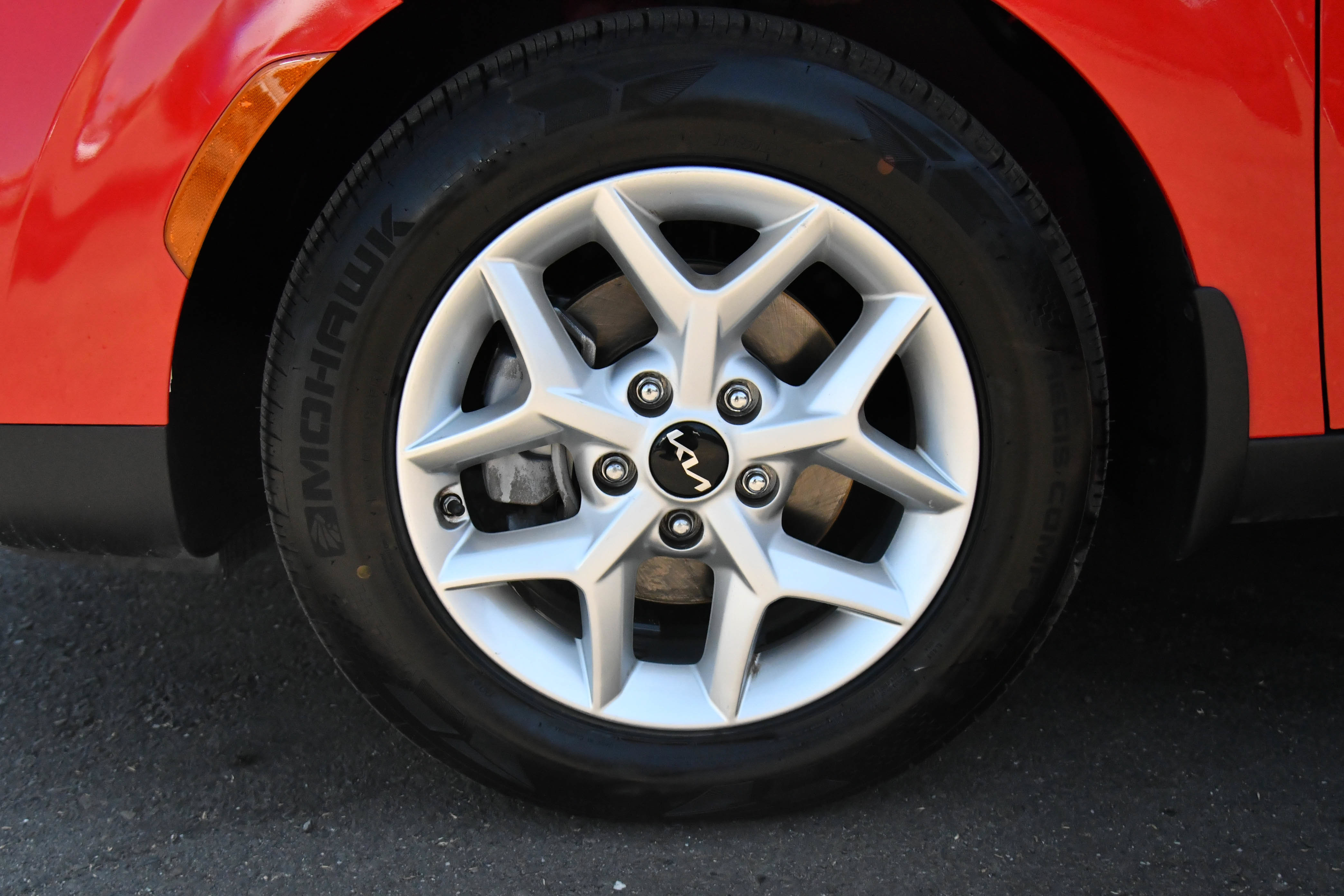 Used 2022 Kia Soul LX w/ Technology Package FWD image 12
