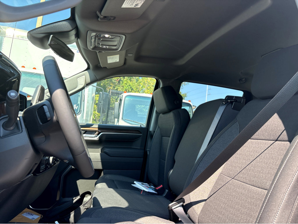 New 2025 Chevrolet Silverado 1500 RST w/ Convenience Package II image 14