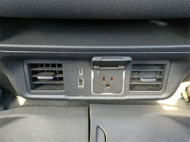 Used 2024 Chevrolet Silverado 2500 LT image 16