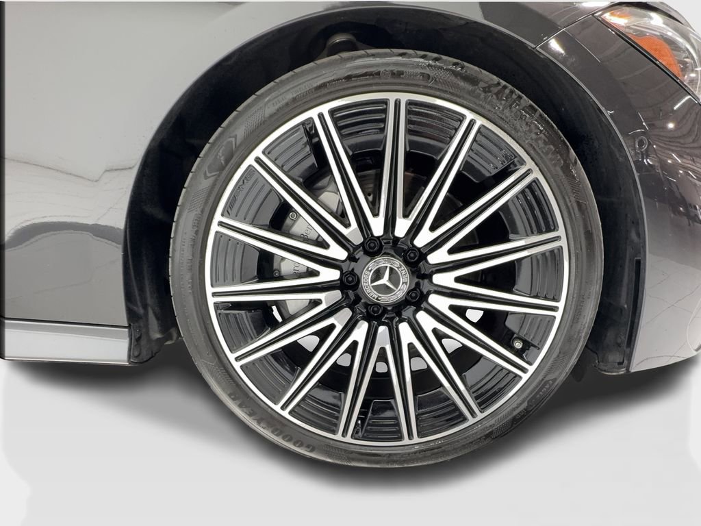 Used 2025 Mercedes-Benz CLE 300 4MATIC Coupe image 14