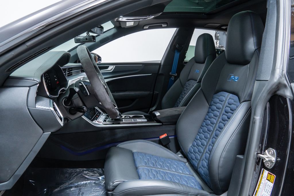 Certified 2025 Audi RS 7 performance Sportback AWD/4WD image 5
