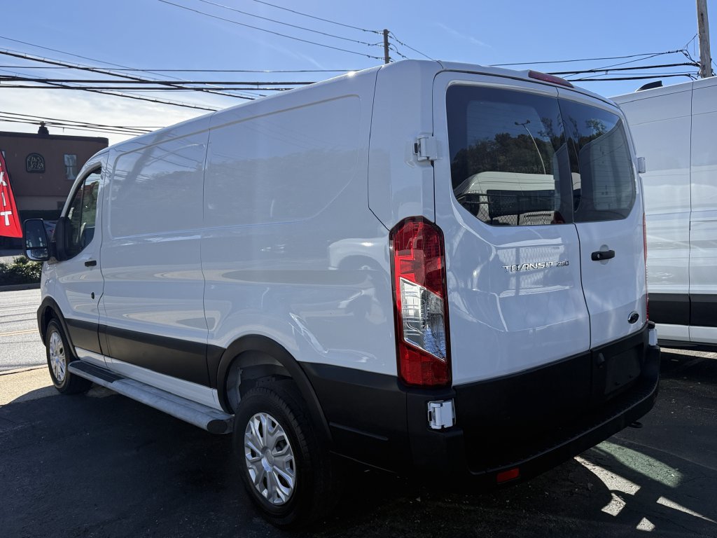 Used 2025 Ford Transit 250 Low Roof w/ Exterior Upgrade Package RWD image 6