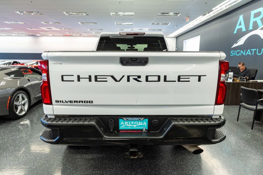 Used 2021 Chevrolet Silverado 2500 Custom w/ Custom Convenience Package image 7