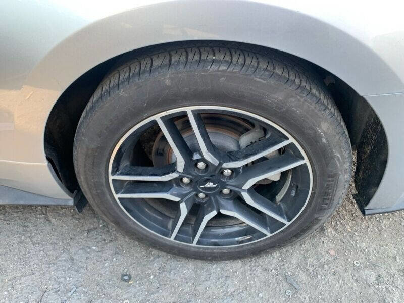 Used 2019 Ford Mustang Premium RWD image 19