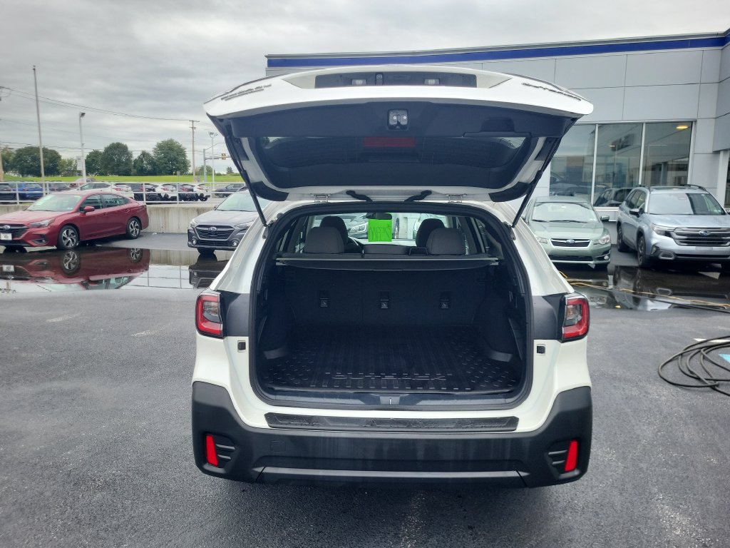 Certified 2022 Subaru Outback Premium AWD/4WD image 13