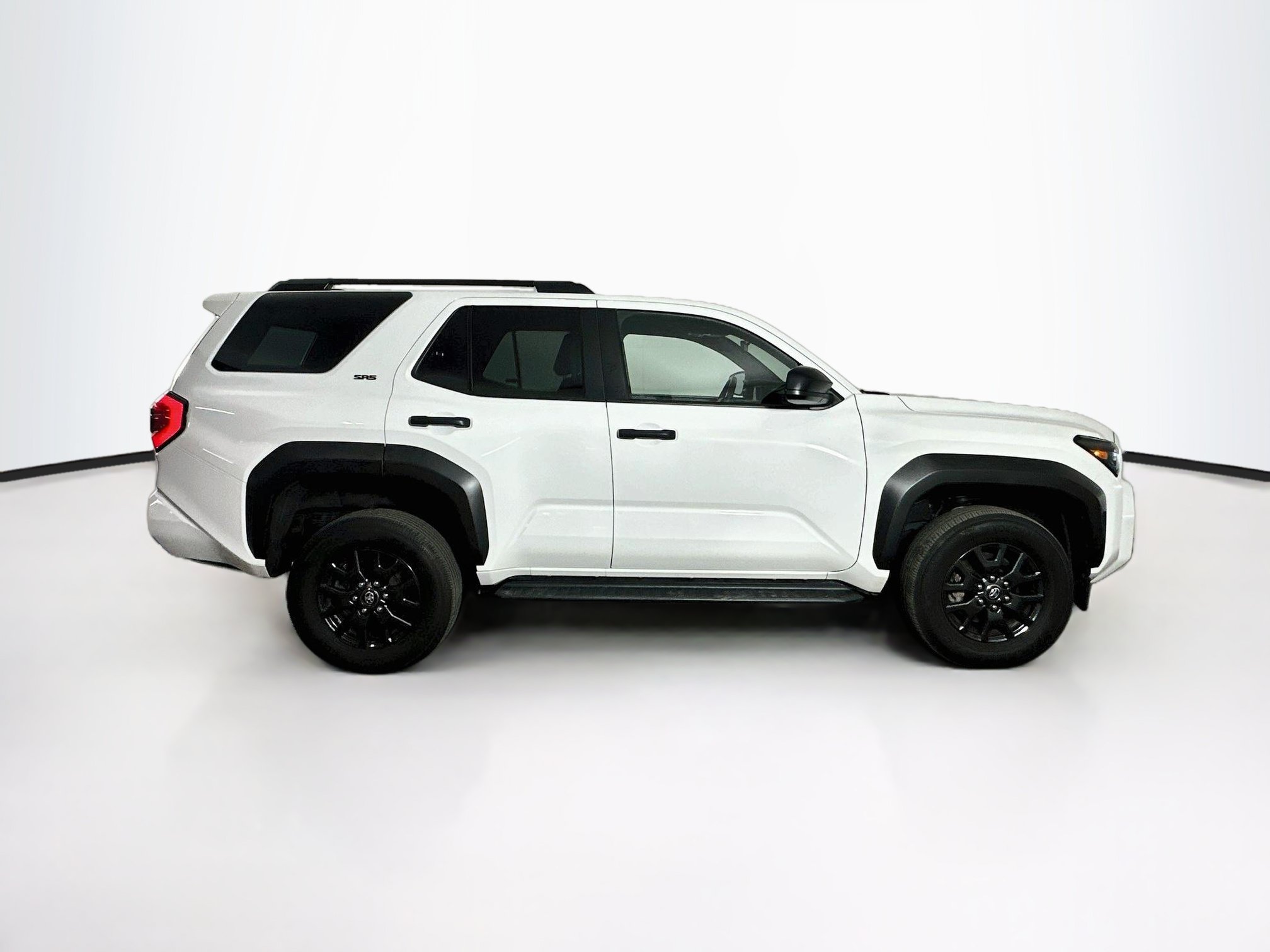 Used 2025 Toyota 4Runner SR5 AWD/4WD image 10