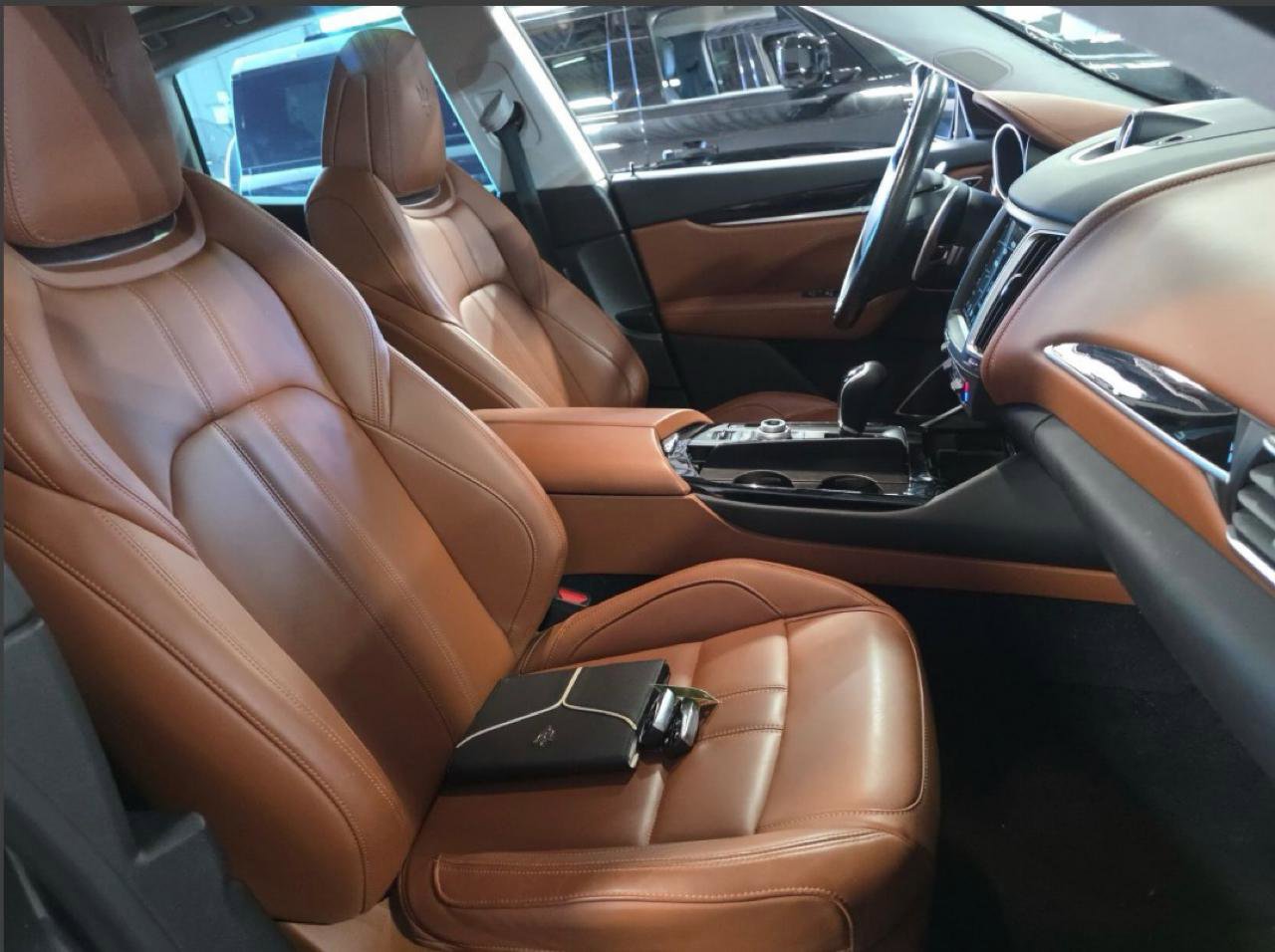 Used 2018 Maserati Levante S GranSport AWD/4WD image 14