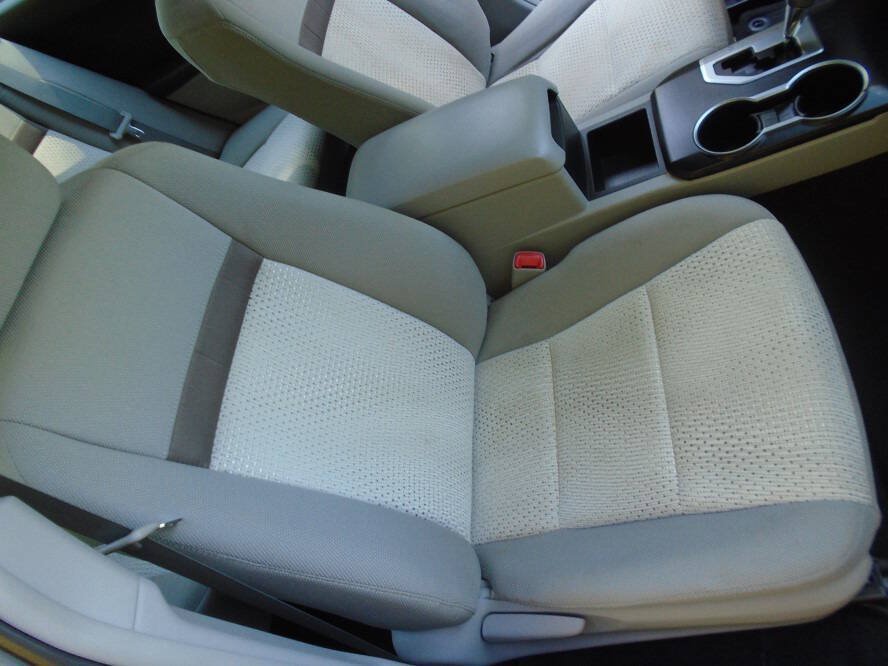 Used 2014 Toyota Camry FWD image 22