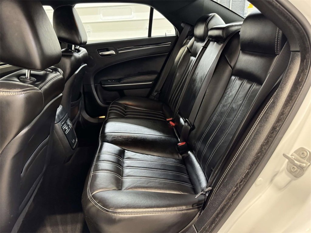 Used 2022 Chrysler 300 S image 19