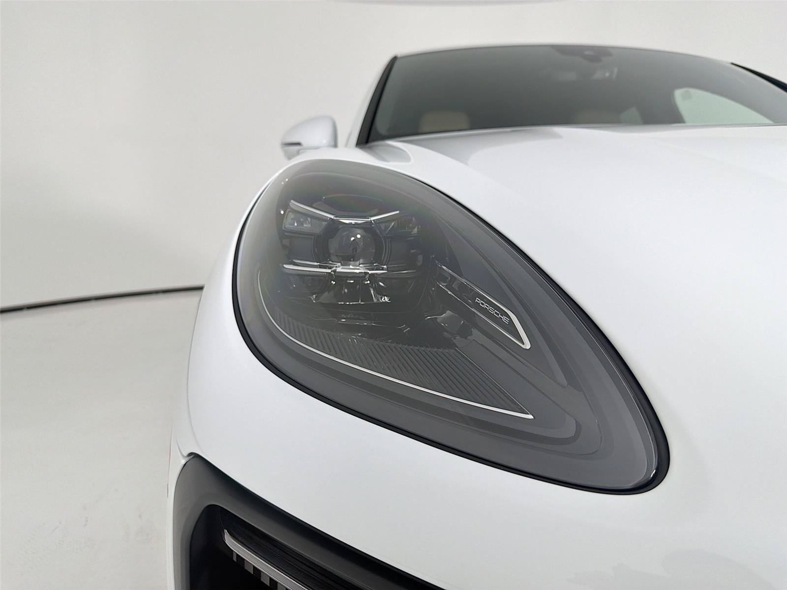 New 2026 Porsche Macan S AWD/4WD image 31