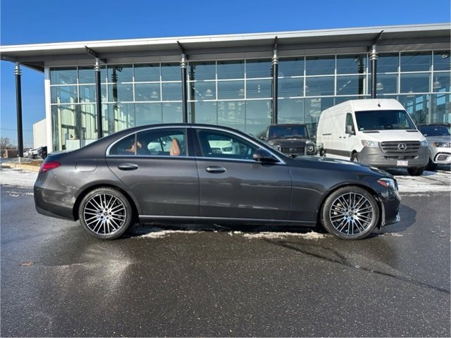 Used 2022 Mercedes-Benz C 300 4MATIC Sedan image 5