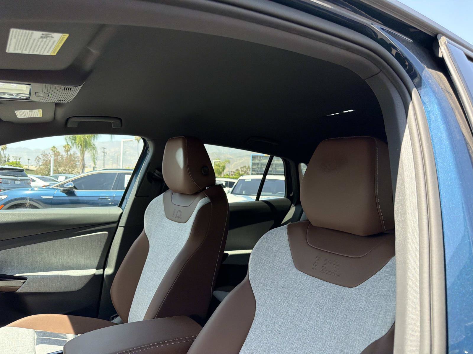 Certified 2023 Volkswagen ID.4 Pro RWD image 16