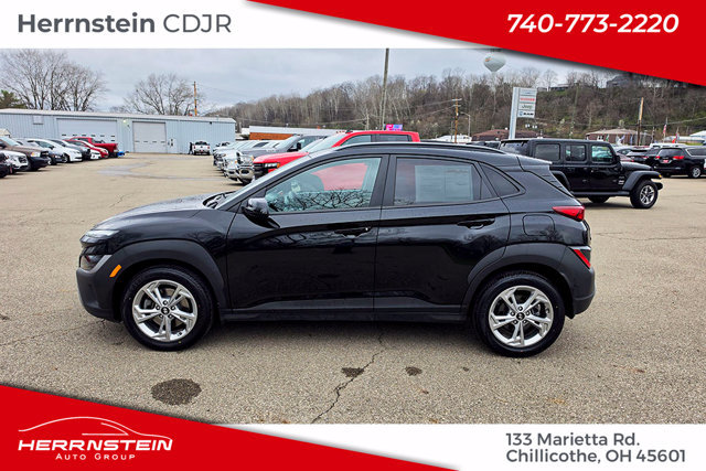 Used 2023 Hyundai Kona SEL w/ Cargo Package AWD/4WD image 4