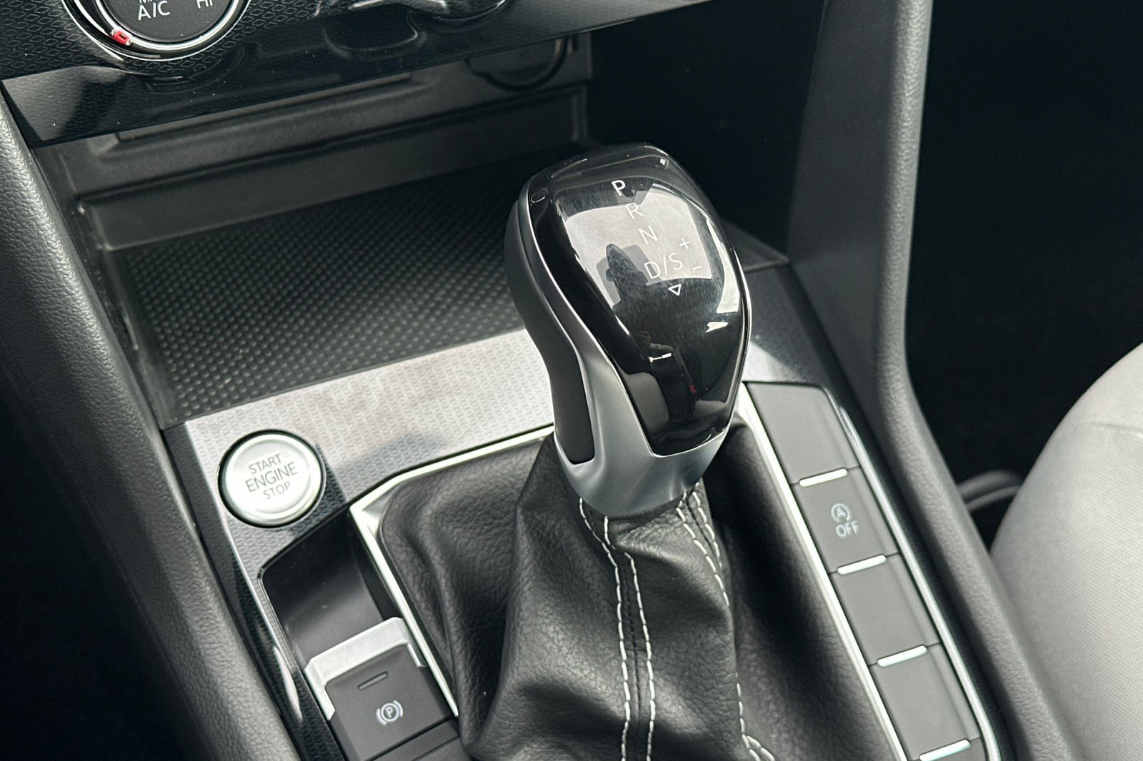 New 2027 Volkswagen Taos S FWD image 21