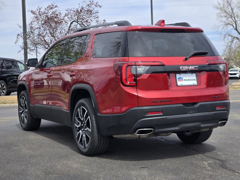 Used 2021 GMC Acadia SLE w/ Elevation Edition image 3