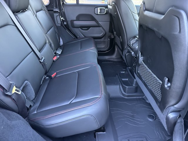 New 2026 Jeep Wrangler Unlimited Rubicon AWD/4WD image 15