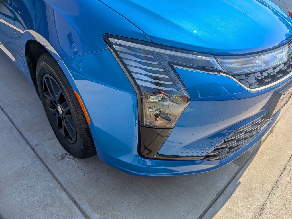 New 2027 Chrysler Pacifica Select FWD image 9