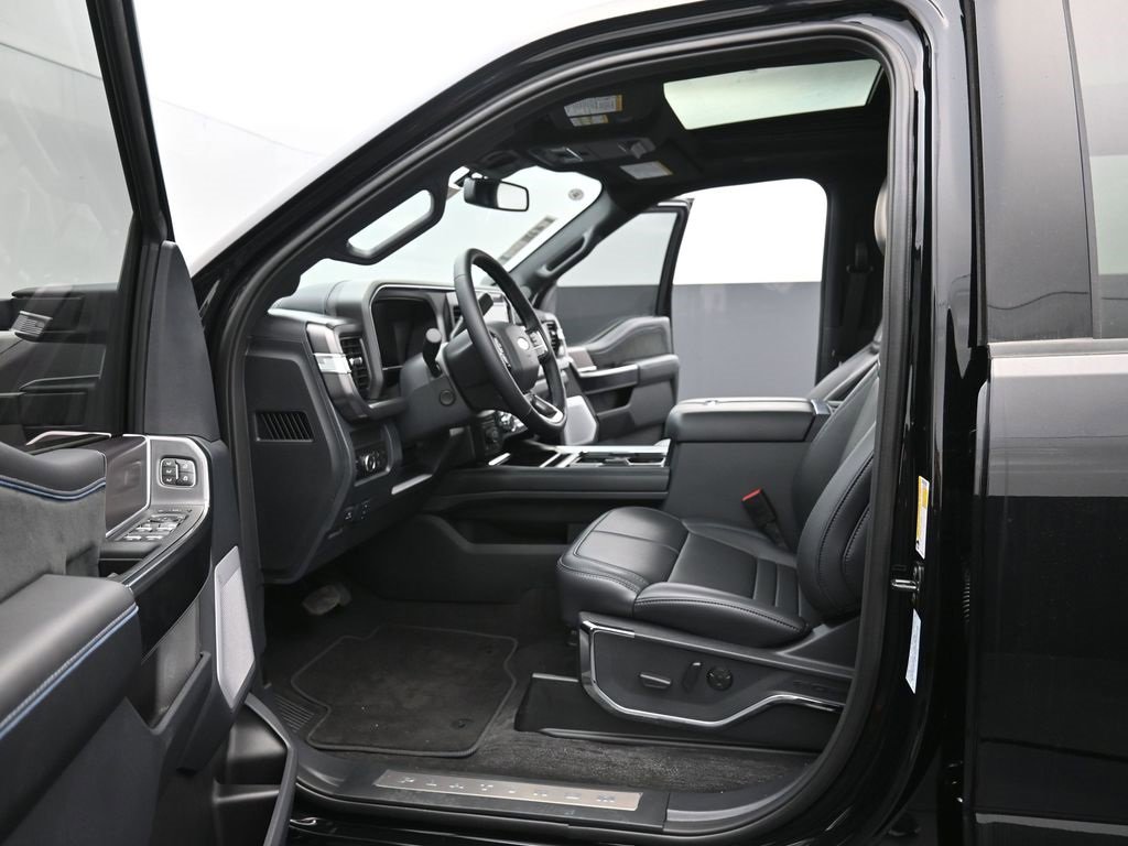 New 2026 Ford F250 Platinum image 25