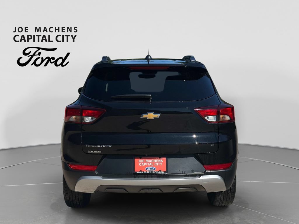 Used 2023 Chevrolet TrailBlazer LT FWD image 6