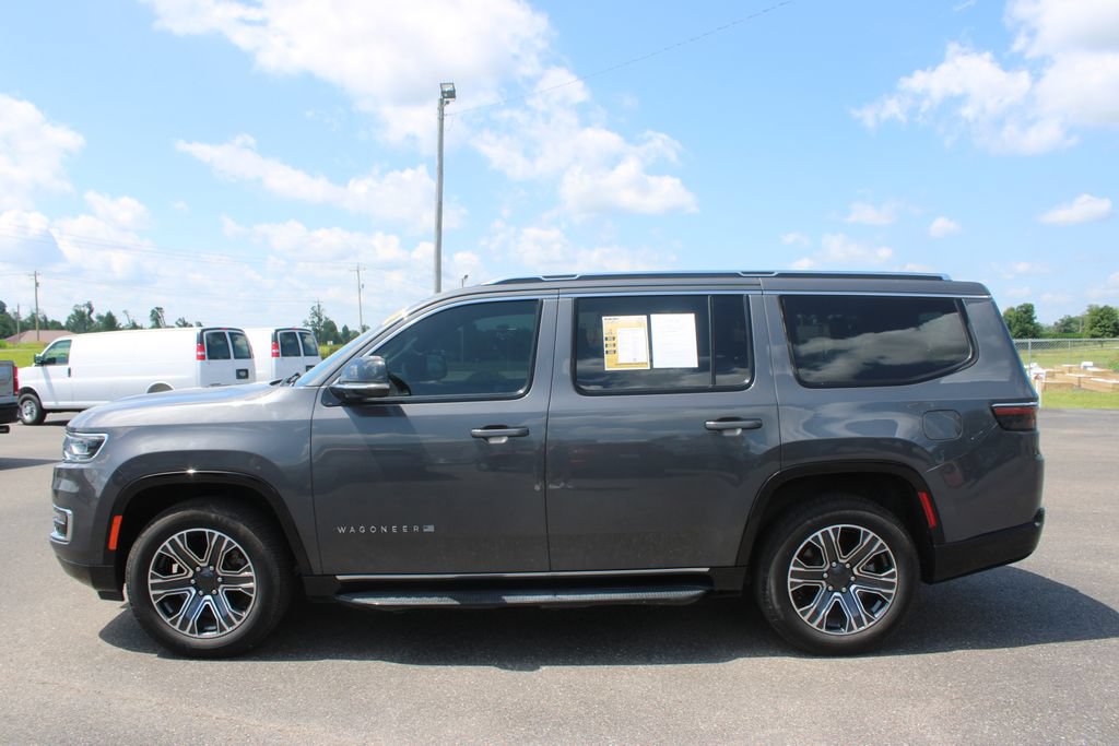 Used 2024 Jeep Wagoneer Series II AWD/4WD image 6